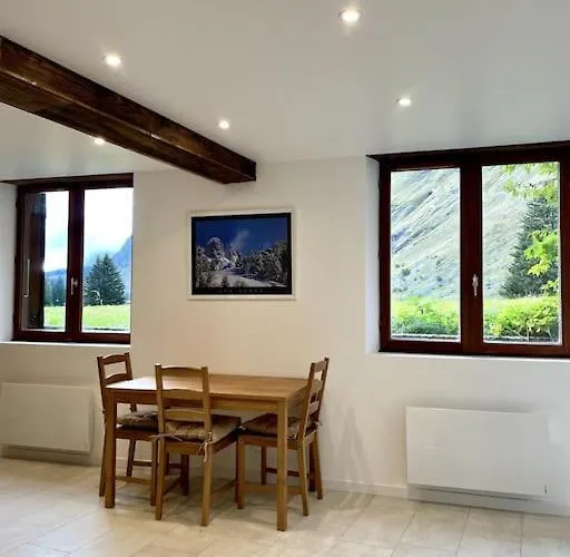 Grand Champagny-le-haut 아파트