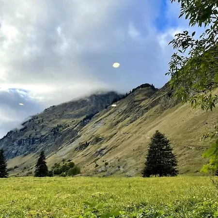 Grand Champagny-le-haut Apartment *