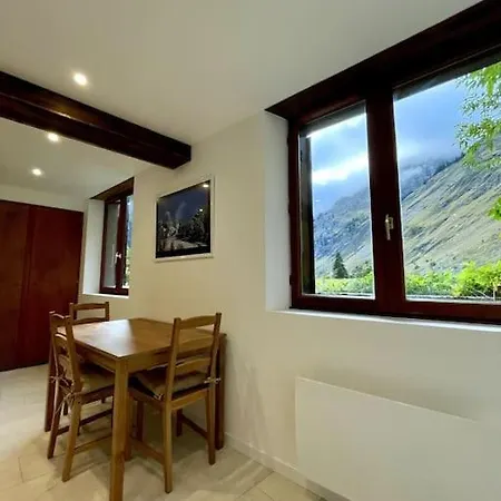 Grand Champagny-le-haut Apartment *